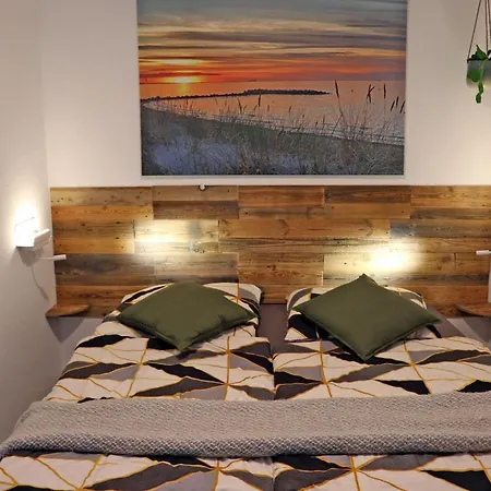 Apartment Ferienwohnung-steuerboard-direkt-am-hundestrand